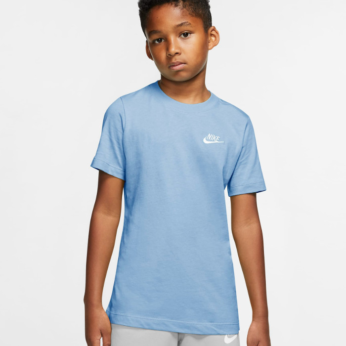 B NSW TEE EMB FUTURA