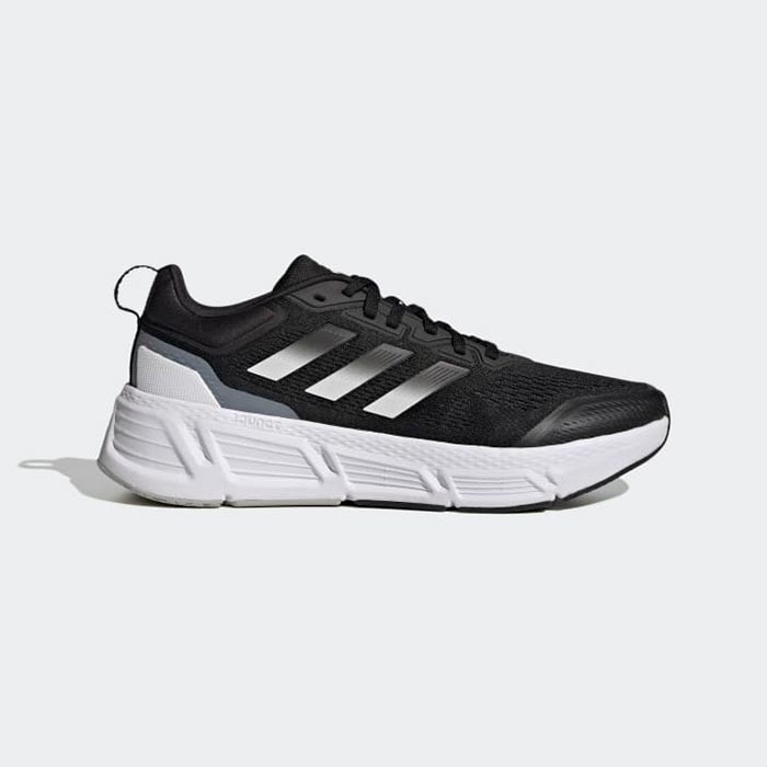 Adidas QUESTAR