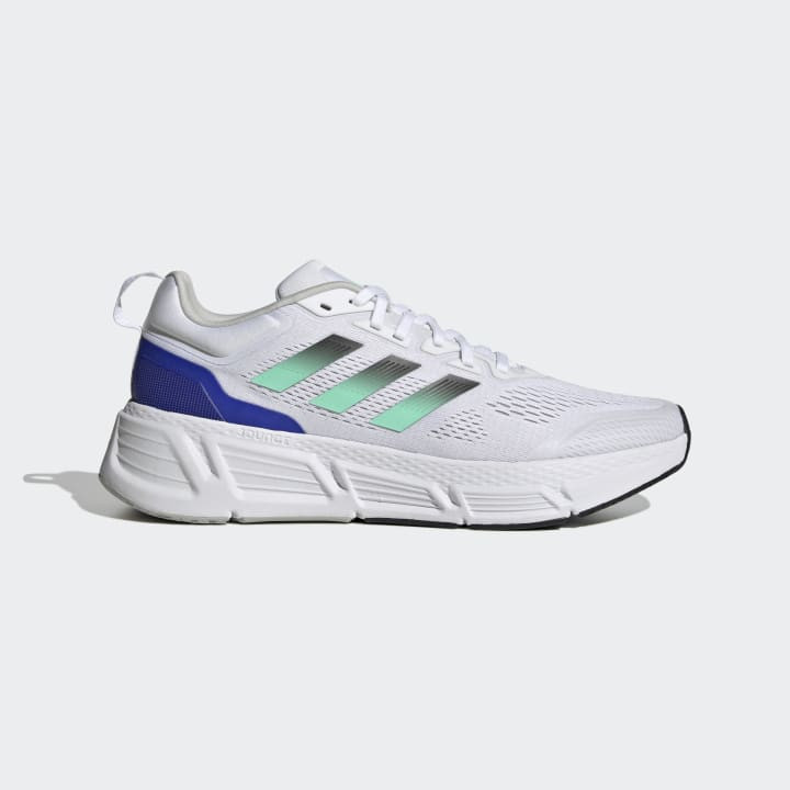 Adidas QUESTAR