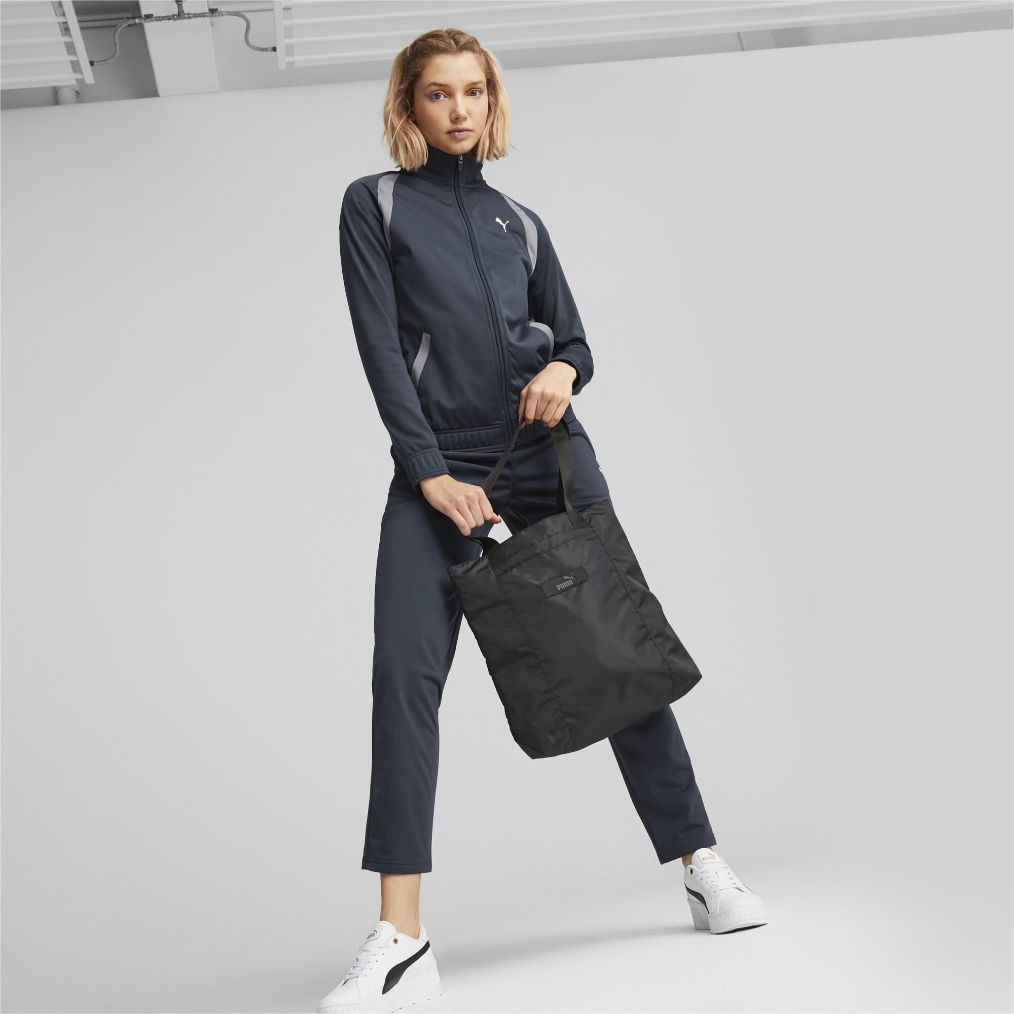 PUMA Core Pop Shopper