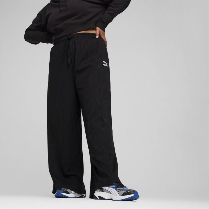 PUMA CLASSICS Ribbed Relaxed Pants